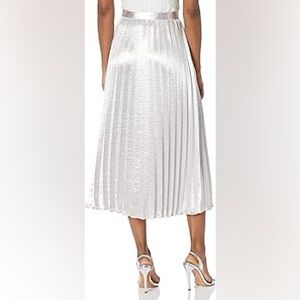 NWT Rebecca Taylor Women's Lamé Pleated Skirt Size 00